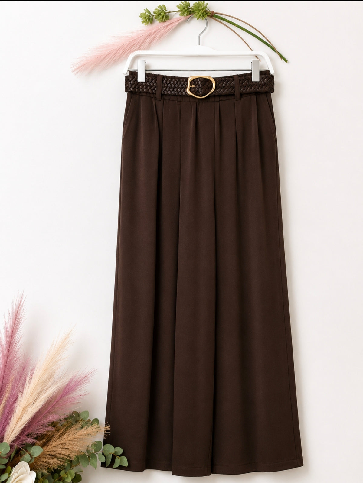 Pantalón cinturón marrón