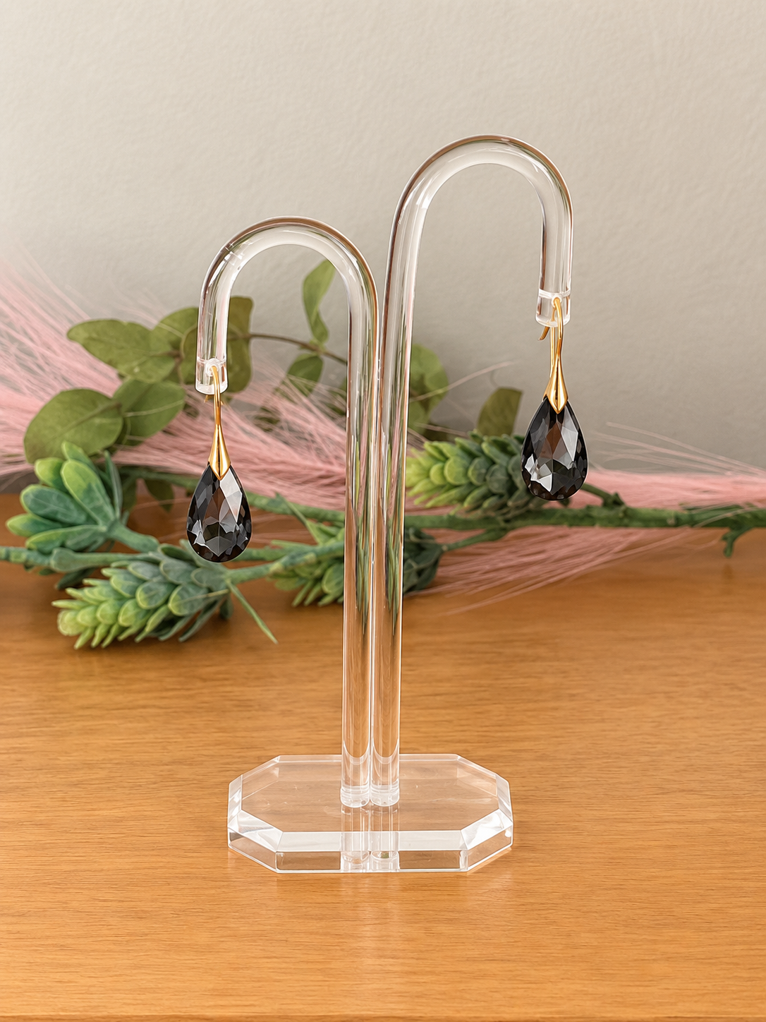 Pendientes gris