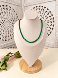 Collar bolas verdes