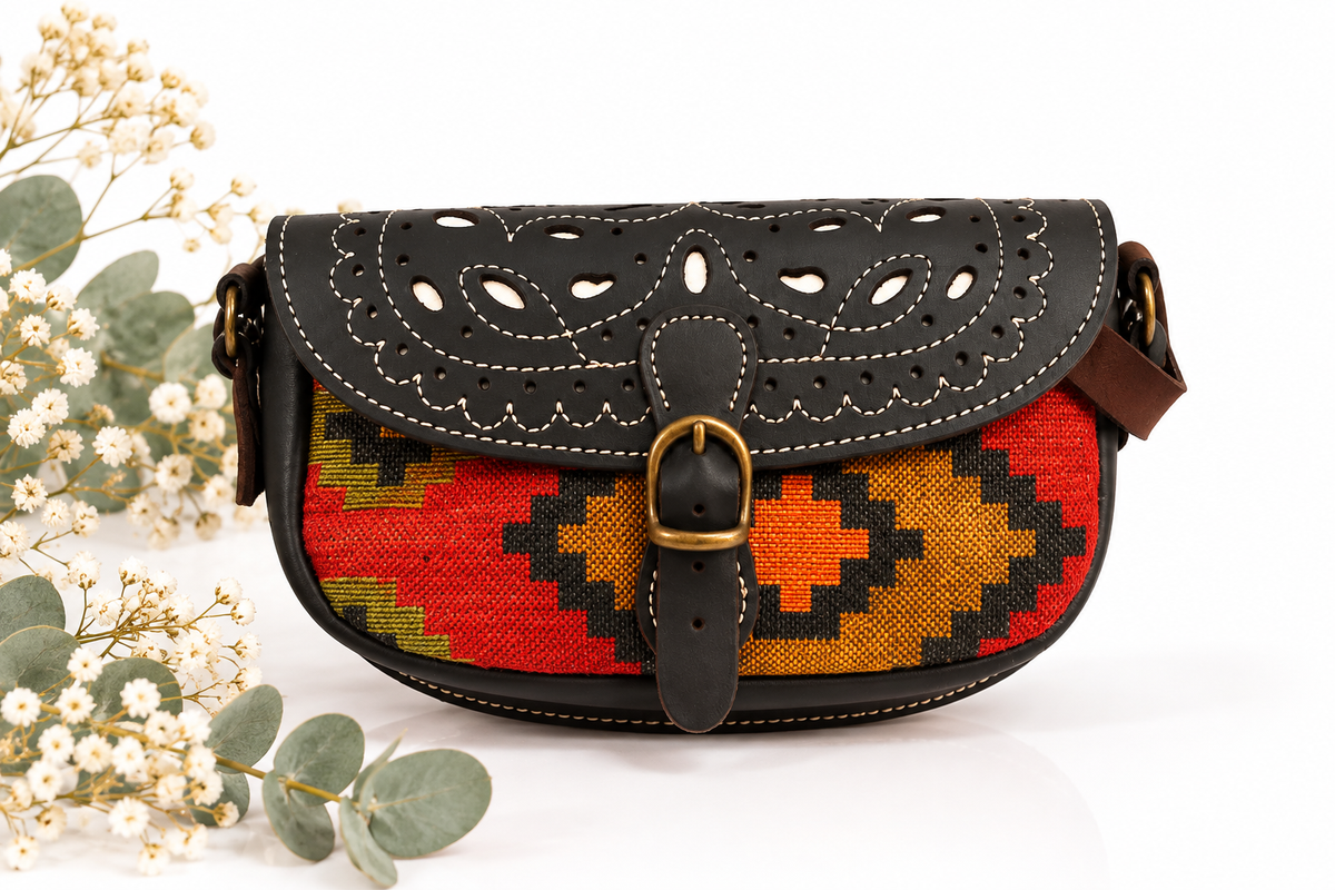 Bolso y riñonera de piel