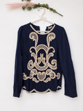 Camisa azul bordada